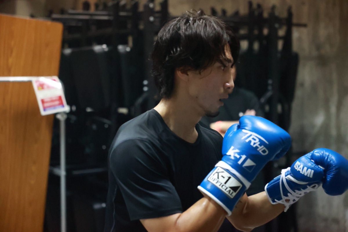 YumaSaikyo's tweet photo. 今年もありがとうございました！
2025年は格闘家としては波のある1年でしたが、2026年は右肩上がりでいきます。
来年もお力添えお願いします🤲 https://t.co/7se3Ipz7Ra
