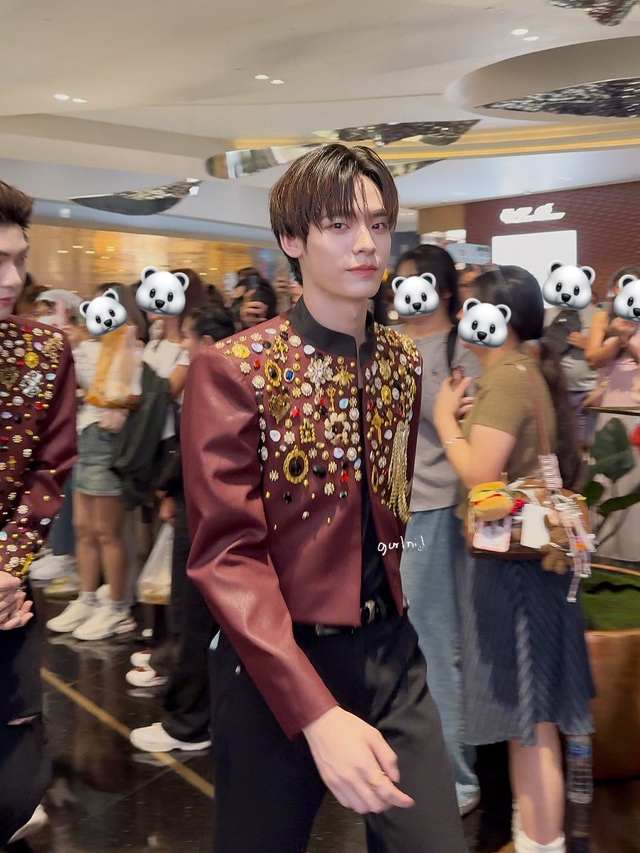 gurlnil's tweet image. พี่เป็นพระเอกในใจเราได้เลย😆🙈

DEXX COUNTDOWN ICONSIAM
#DEXXxICONSIAM 
#CountdownatICONSIAM ꒰ ⁺ #PorSuppakarn *:･