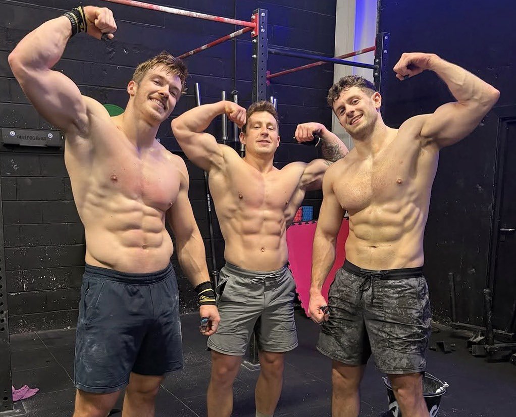 AaronJamie's tweet image. Bros that lift together, prey together