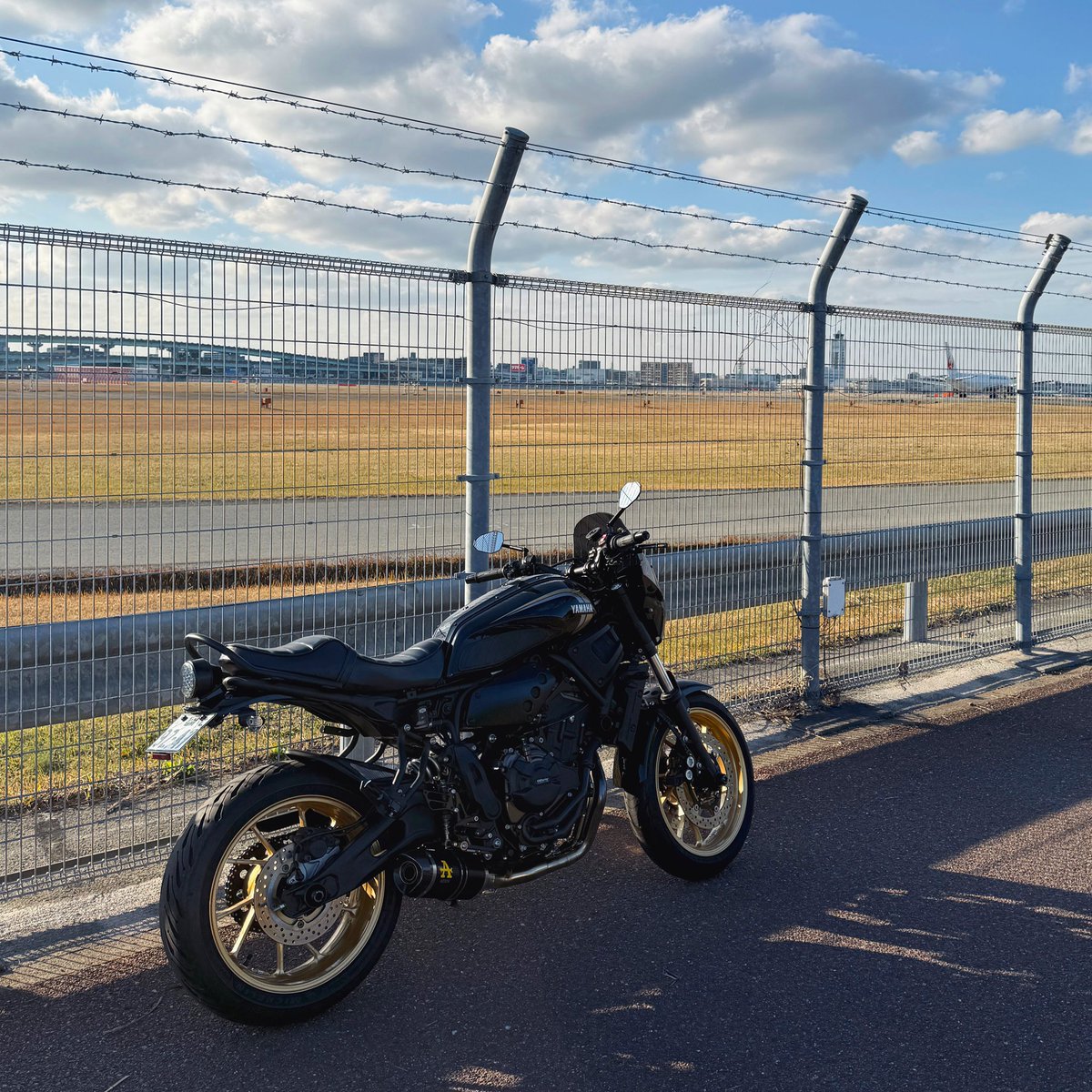 it_kooo's tweet photo. 2025年、車&amp;バイクともに無事故無違反で終了☑️

最終日に少し乗れてよかった^ ^ https://t.co/LpiJoGVeA1