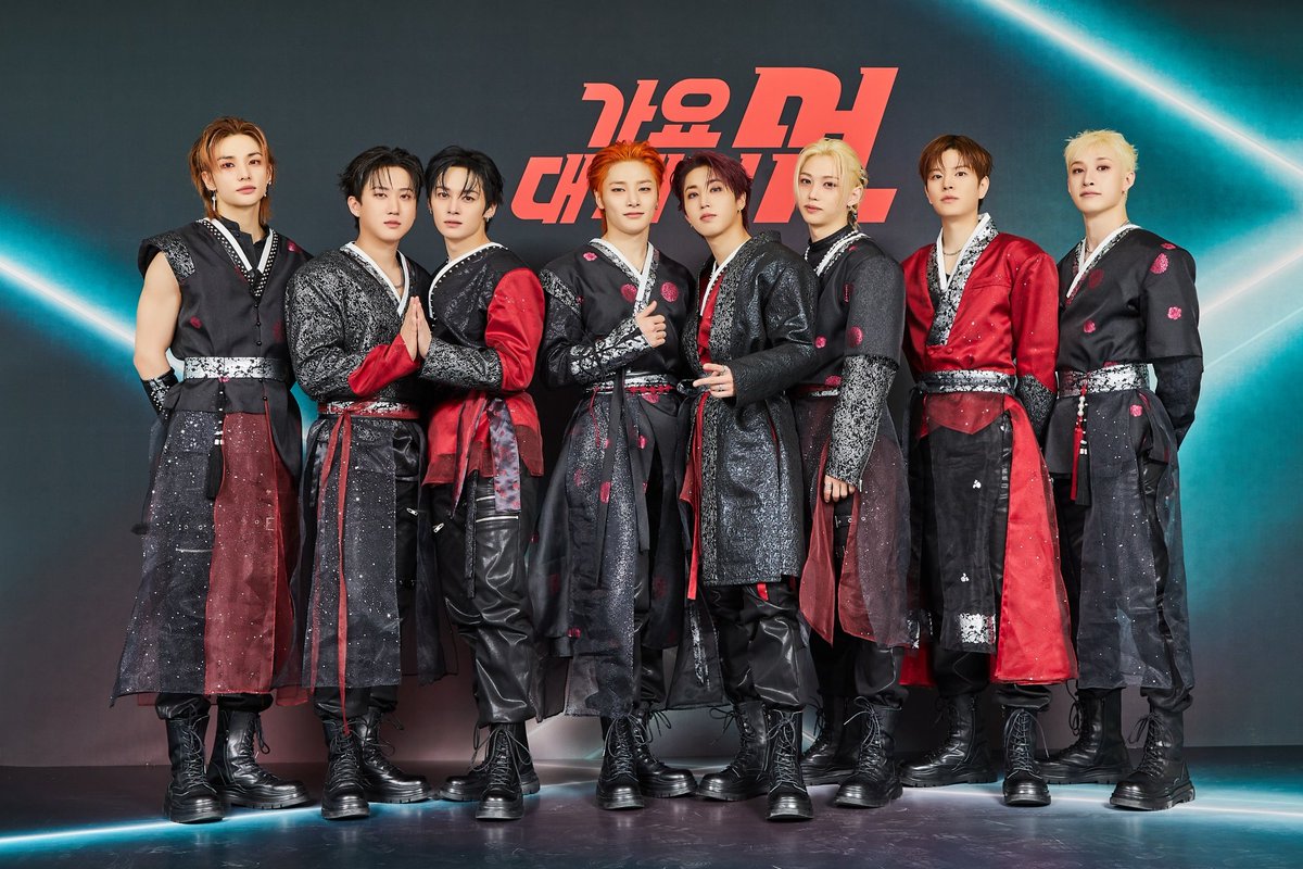 ChanStargazing's tweet image. 2025 MBC 가요대제전 포토월 #스트레이키즈

🔗 with.mbc.co.kr/m/pr/photo/vie…