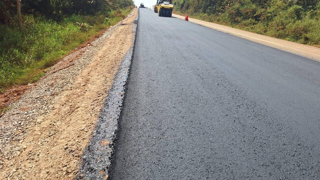 Asphalting  on the Tepa Mabang - Goaso Road ongoing.We are making progress.