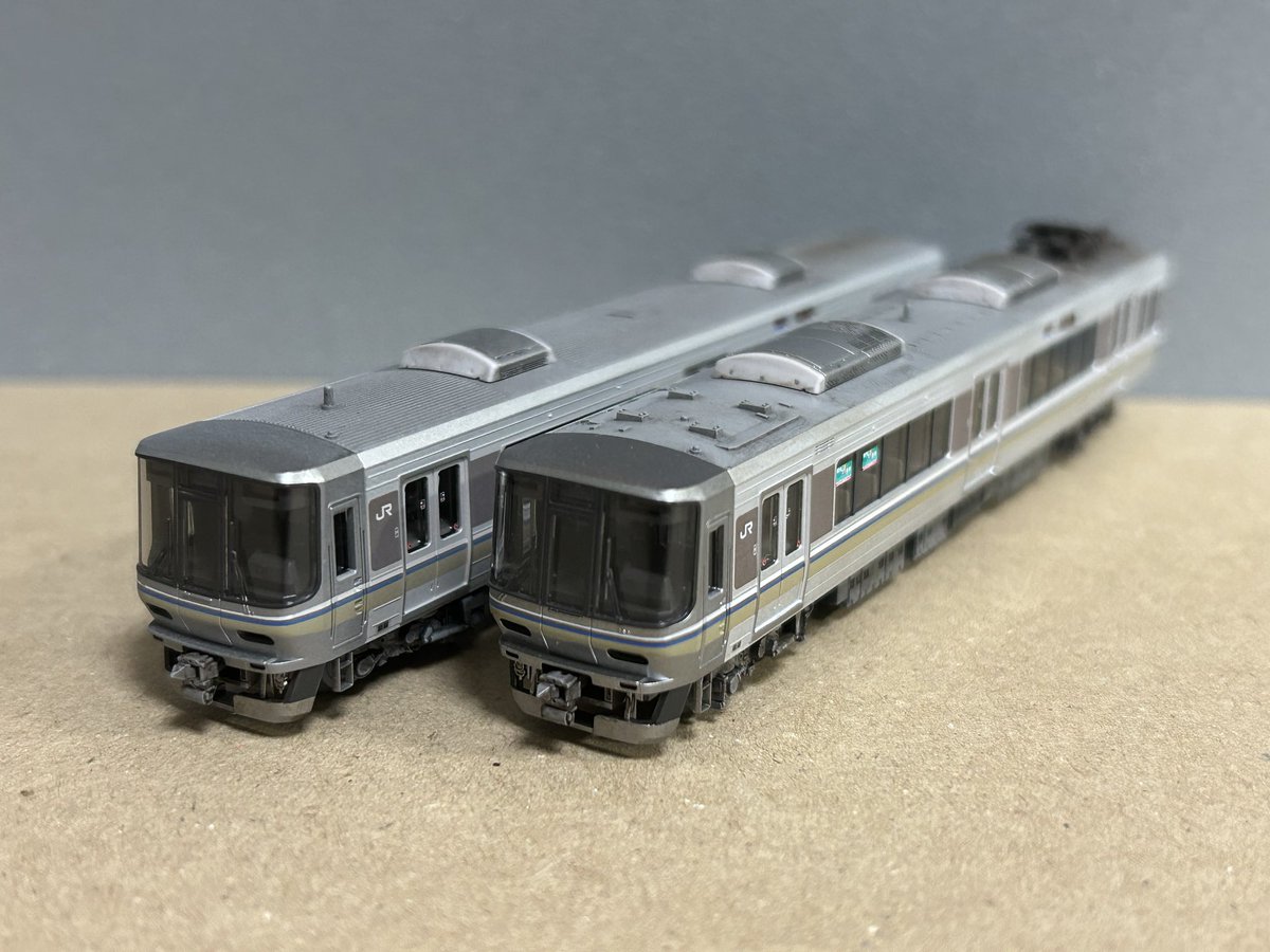 2両6000円のDD51(函) ・屋根汚しの新製品なは ・新製品の223系1000番台