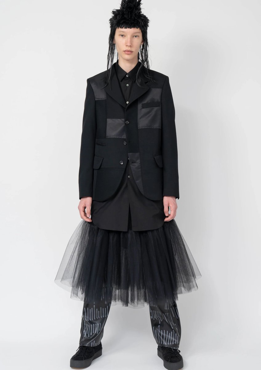 NHK紅白】サカナクションの山口一郎さんは「ブラックコムデギャルソン