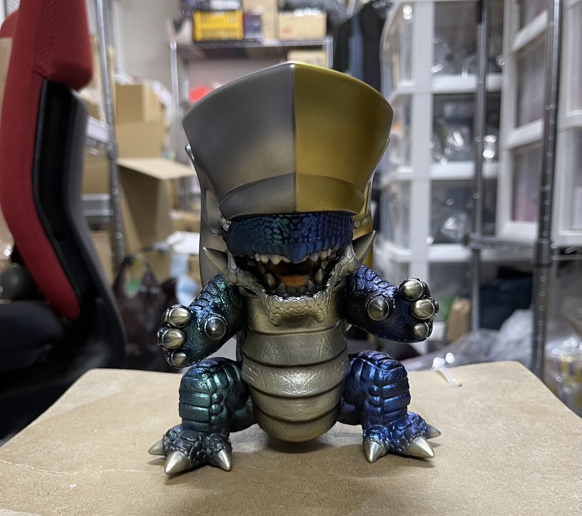 前から #カレゴン #ソフビ #sofbi #kawaii #sofvi #カレー #怪獣