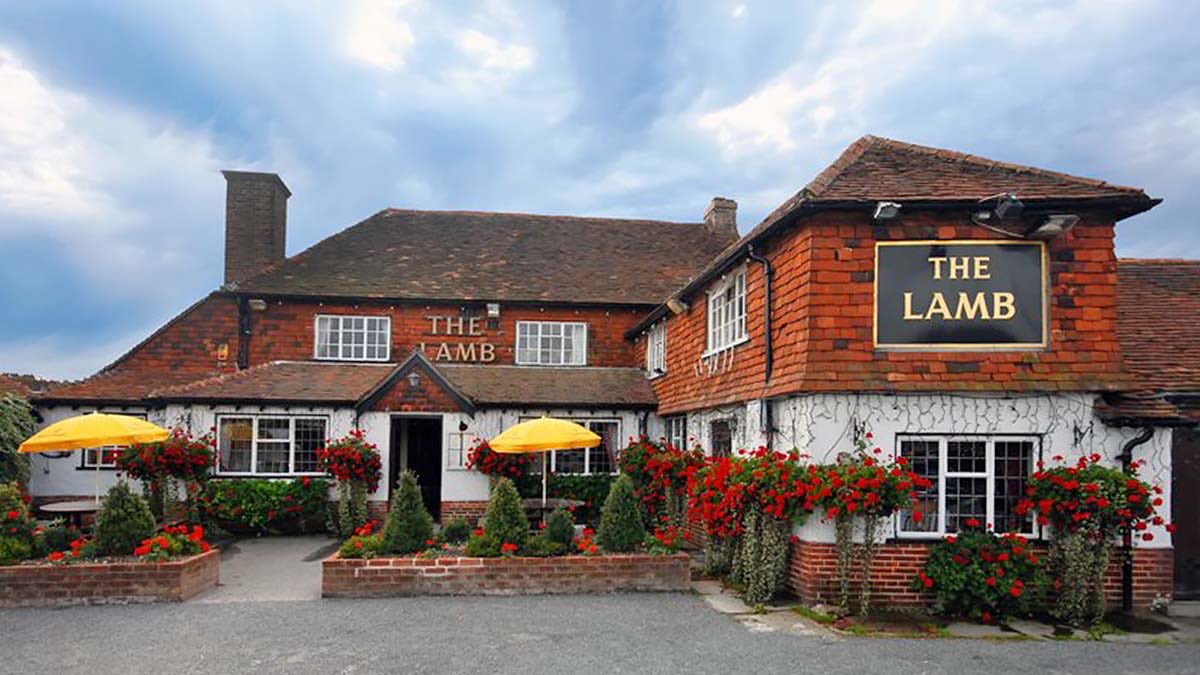 Rhyno_24's tweet image. I’m hoping my #TwitterX followers, connections, #AVTweeps, #AVBrits🇬🇧, #ProAV friends and #AVInTheAM family, can share this for me, and hold the person/persons to account!

I’m absolutely fuming!! And want to protect others and their children, from them!

facebook.com/share/p/1Cwvi3…