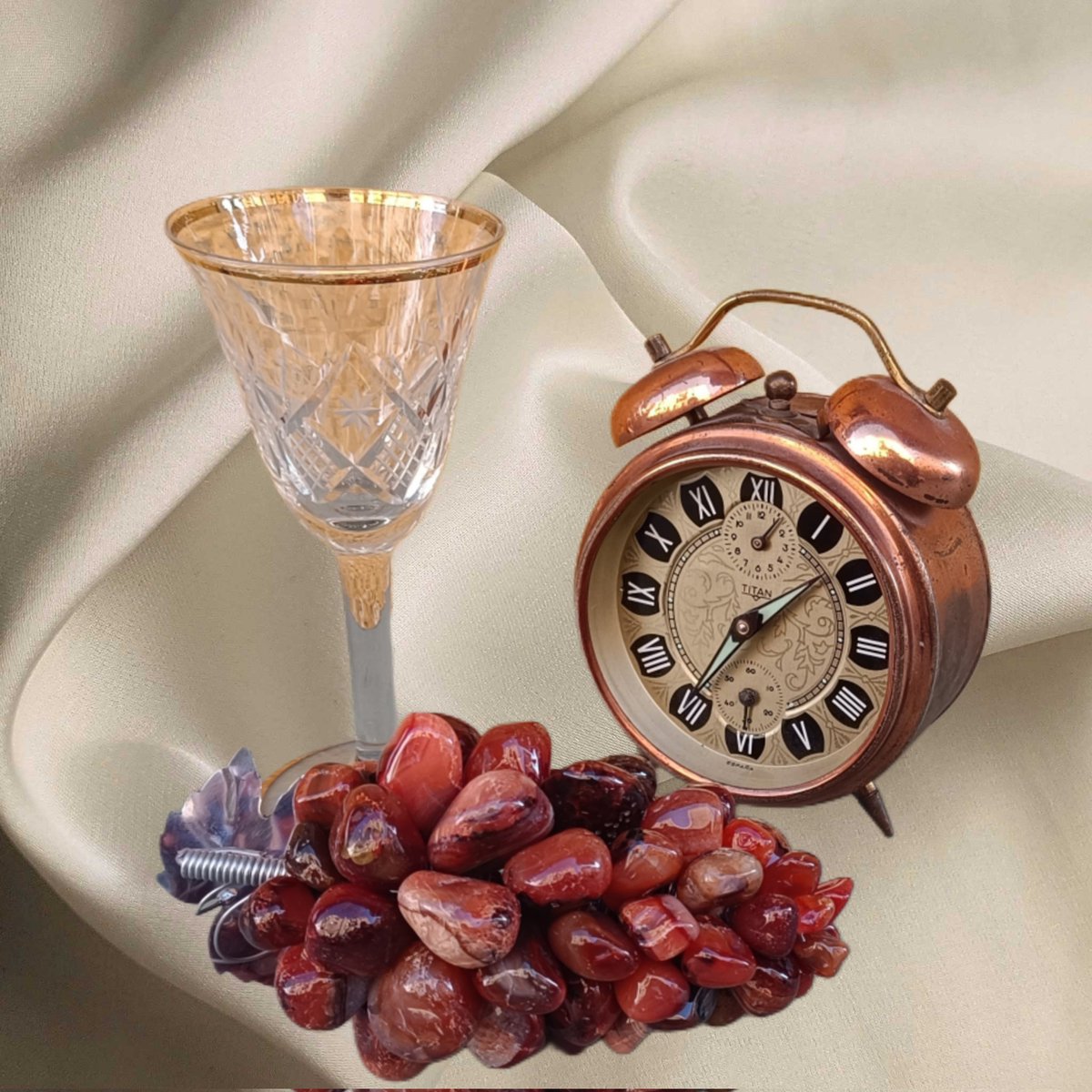 ElLaberintoDeco's tweet image. El equipo de El laberinto os deseamos un muy feliz año nuevo. Que se cumplan todos vuestros deseos y esperamos veros mucho este 2026.
¡Feliz salida y entrada de año!.