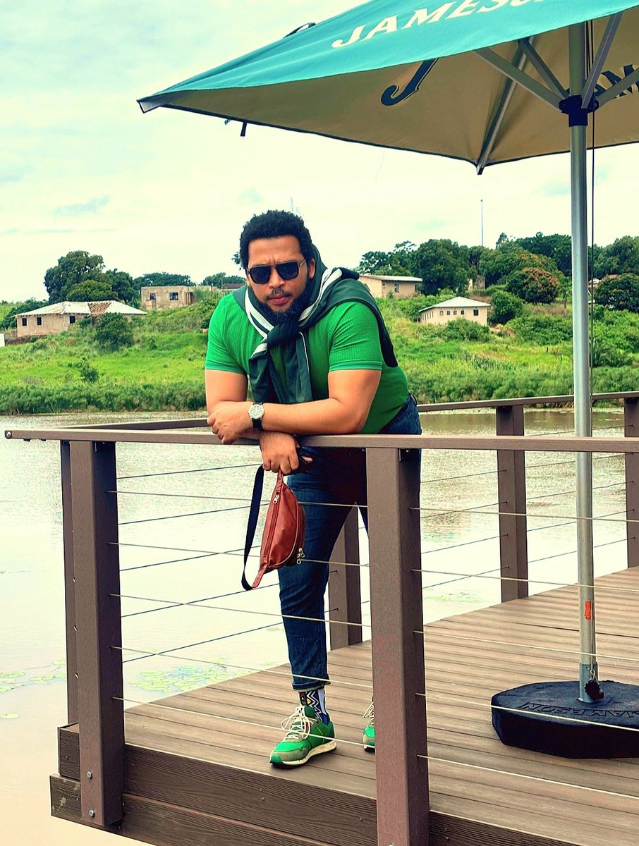 yves_devakca's tweet image. 