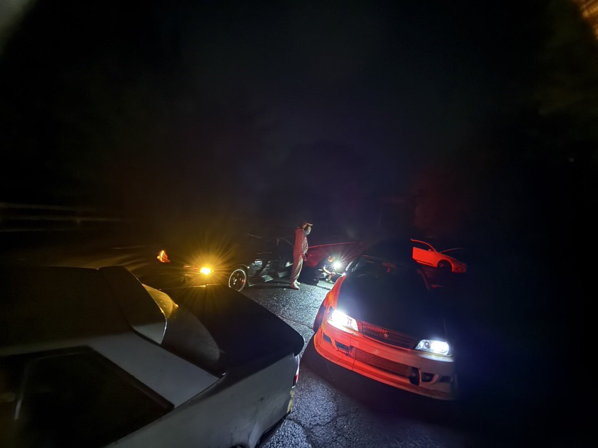 今年もお世話になりました
来年は車直して気合い入れ直そうと思います
良いお年を👍