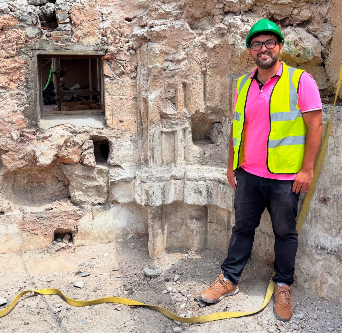 llanitohistdoc's tweet photo. Que pasa! As the year draws to a close, here are some highlights from 2025! 🙌 Thanks as always for the support 🙏❤️ Looking forward to seeing what 2026 has in store! 🤙🏻

#llanitohistorydoc #gibraltar #history #heritage #llanito https://t.co/vHEmDq40s0