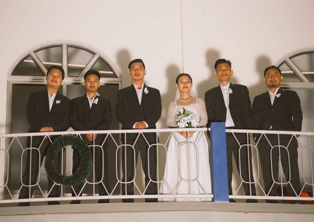 HaindingD's tweet photo. She is mine forever ❤️❤️❤️after 7 years in relationship, finally so call Husband and wife 😉💕
 
I'll love you forever.. 
My love https://t.co/3PPF93DfOv