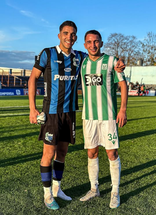 🎙️ “Agustín sentía a Racing como su casa y no lo trataron como se merecía. Hizo un muy buen semestre y fue hasta el capitán del equipo. Seguro va a conseguir algo mejor porque se lo merece. Es un gran jugador y una gran persona”

🗣️ Federico Pereira en La Mañana del Fútbol por