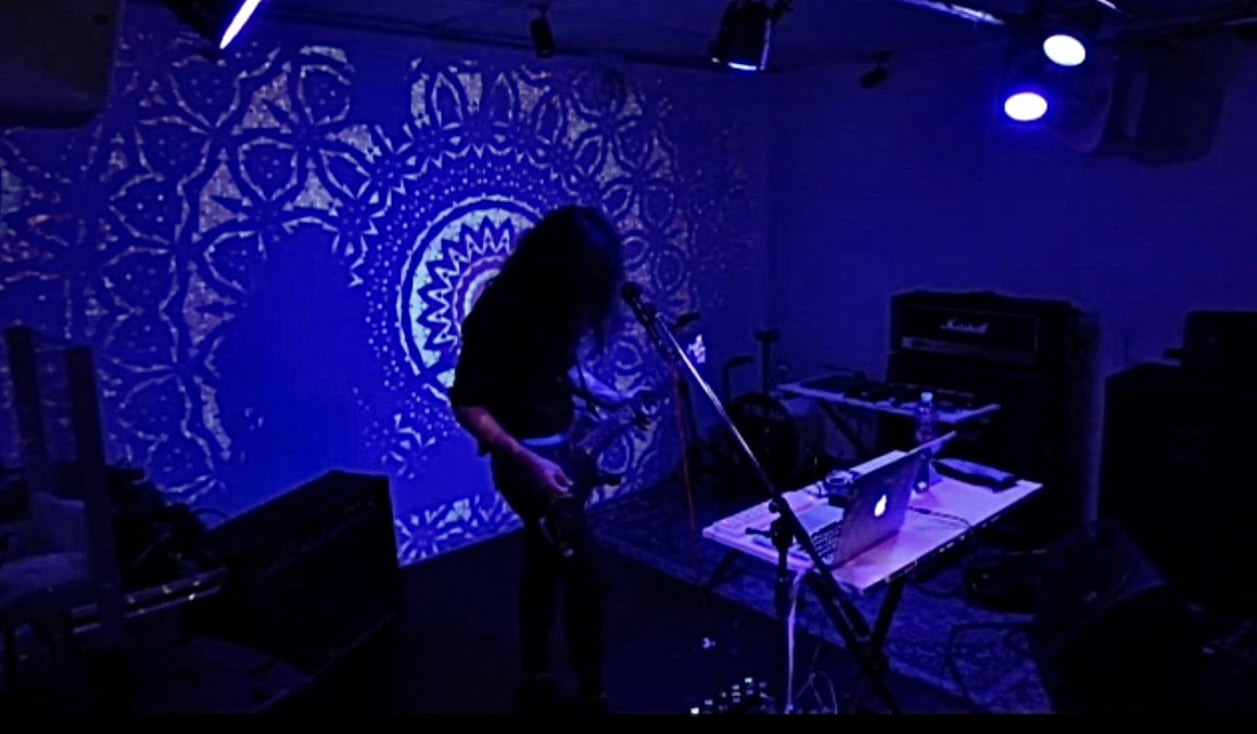 landscapevoid's tweet image. a landscape void of all beauty 
「Live at mod -digest-」
11月に出演した柴崎modのライブ映像ダイジェスト版になります。
youtu.be/04lLSql3ZM8