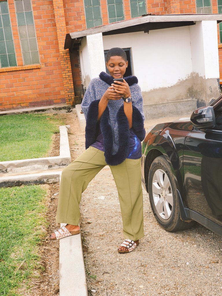 Certified Loner😷 tweet media