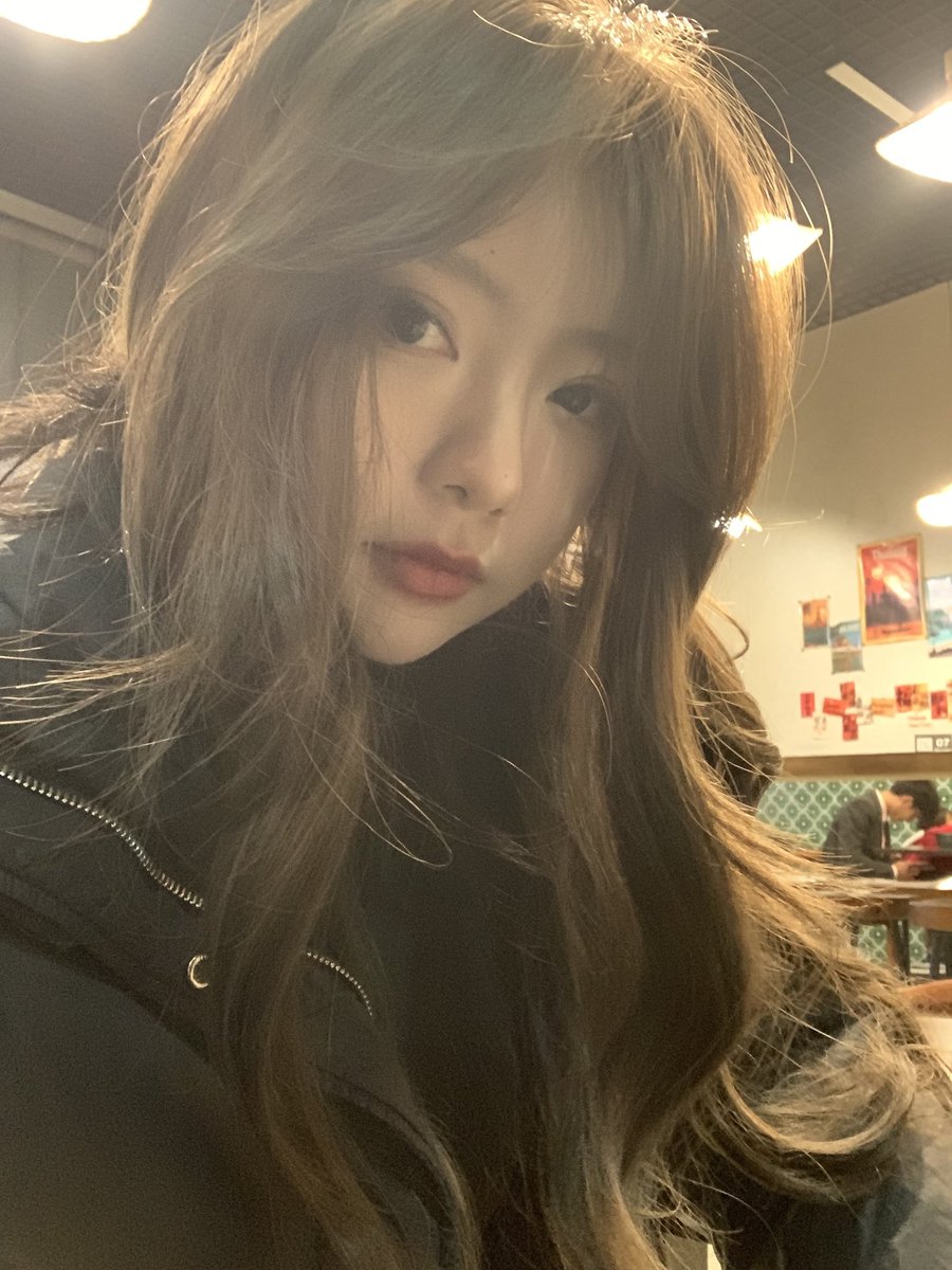 现拍现发，在外面吃饭噜