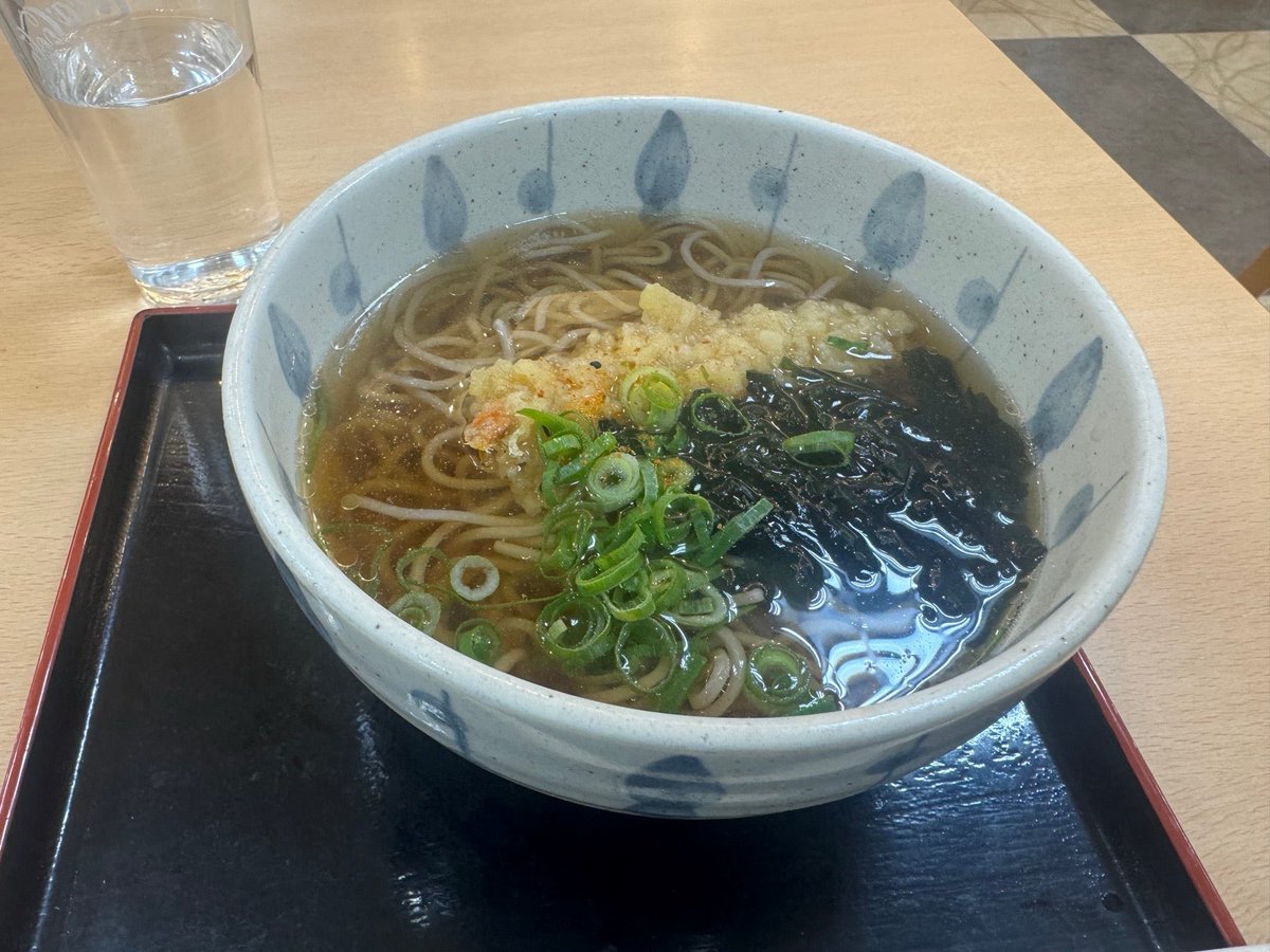 knzk_fuk's tweet photo. 年越しのタイミングは普通に走ってると思うので今のうちに年越しそば。 (@ 一福亭 亀山PA(上り)店 in 亀山市, 三重県) https://t.co/o3GpzePm8p https://t.co/S03KXBOJeo https://t.co/eEPkwjydZ3