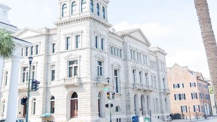 classicspilled's tweet image. Your soul needs Charleston, not Dubai