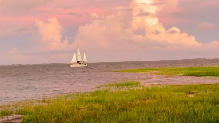 classicspilled's tweet image. Your soul needs Charleston, not Dubai