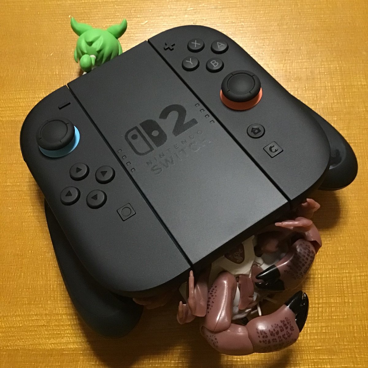 kanikani512's tweet photo. 12月総括…、プラモ作れなかったどころか触ってすらいねぇ…。
いやぁゼルダ面白いですなぁ、意味の無いリンクの暴力がモンスターを襲う！をしてるダケで楽しくてストーリーが進まないやで…。
もう少し落ち着いたら他の趣味も出来るかなぁ…。 https://t.co/08fMWRvwN7
