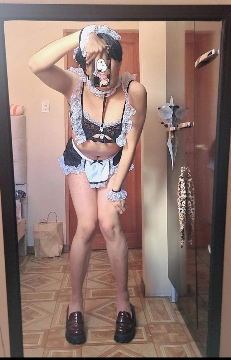 OnlyaSCAREDcat's tweet photo. Miren a este femboy tonto!
Seré tu maid! Empezaré a hacer retos por ustedes mandenme sus retos por DM 💌 sera una buena dinámica aquí por mi cuenta ✨️
#sissyespañol #reto #sissy #femboy #maid #muslos #sirvienta #putito #lgtb #gay #bi #ass #tenage #sugarbaby #fyp #fypシ https://t.co/UewG6Ti7ck