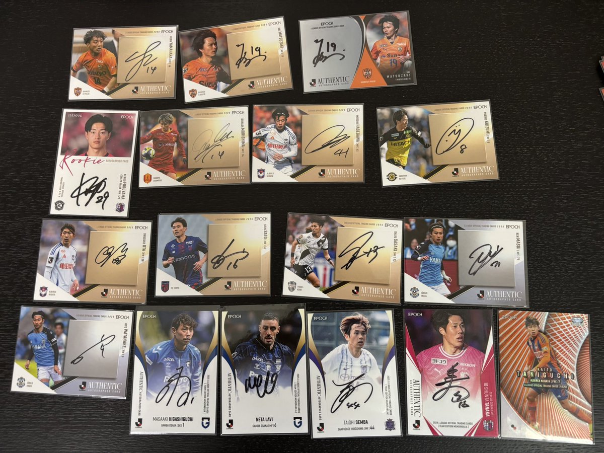 tsp_card's tweet photo. epoch topps jリーグ　 flagship カード　オンサイトカード japanedition 交換　トレード

お譲り可能なカードをリプにも掲載していきます。異種交換や金銭でのやり取りも可能ですのでお気軽にご連絡よろしくお願いします🙇‍♂️

#epoch #topps #オンサイトカード
#jカードSE #toppsj2025 #japanedition https://t.co/yJbywSvGk2