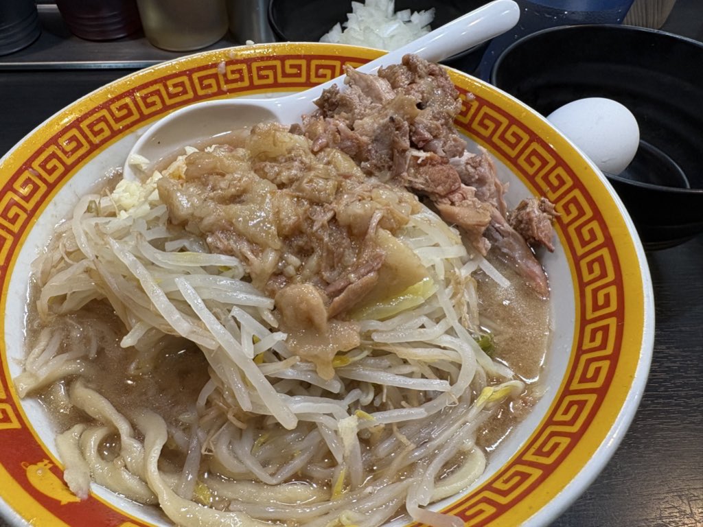RAMEN_PAKUPAKU's tweet photo. 年越しそばはもうラーメンです https://t.co/i4iAz3maCl