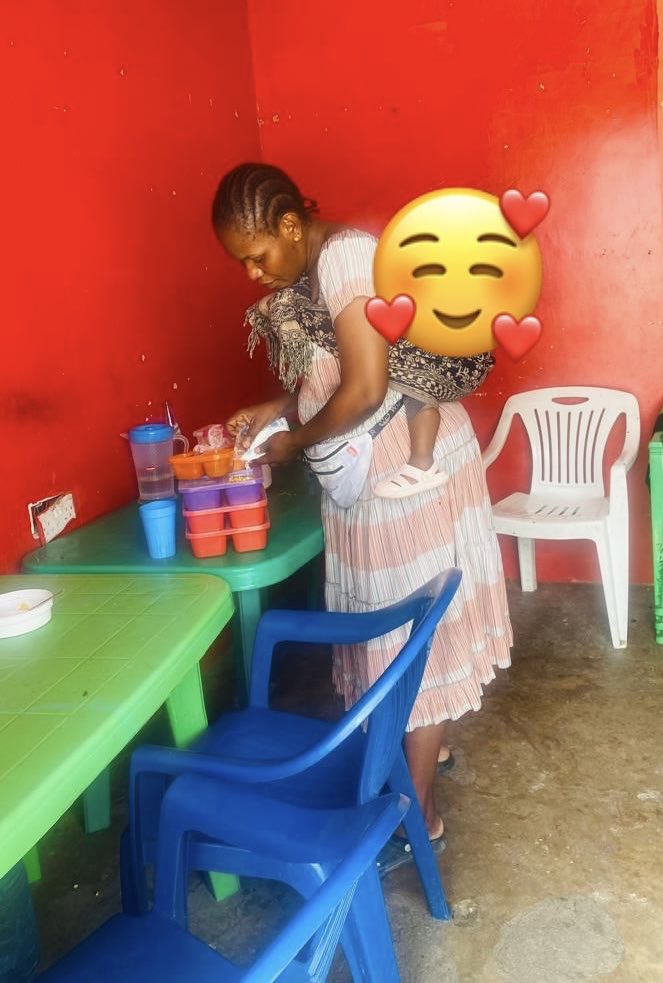 Nikiangalia Nyuma January to Dec,I survived a lot privately this year.Nashukuru kwa kila nyakati niliopitia,ata zile zilizonitoa machozi ya maumivu.
MUNGU nashukuru🙏
Ahsanteni Nyote kwa support yenu kwa Upendo mwingi mlionionyesha humu🙏
2025🙏ahsante kwa maumivu oct 29💔