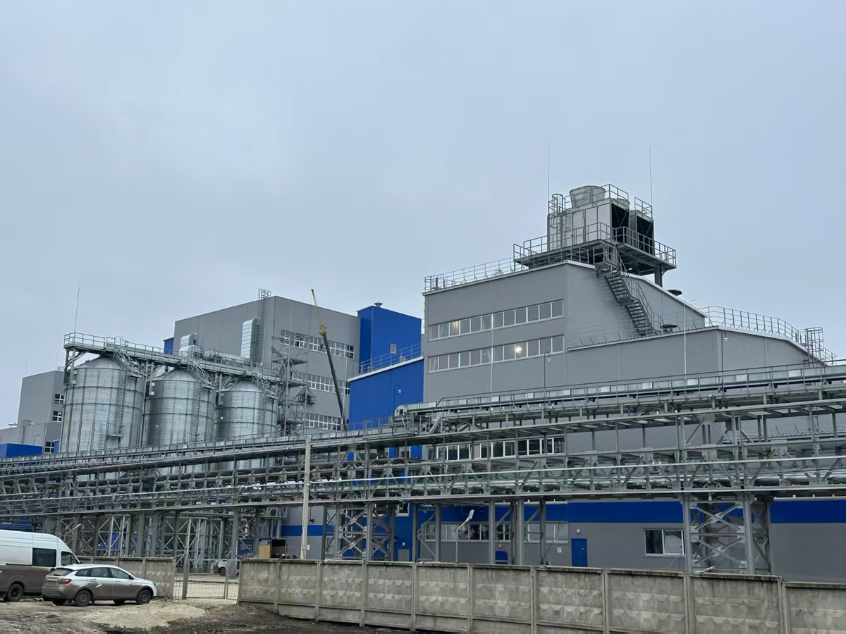 scikoon27198's tweet photo. Scikoon core equipment facilitates the successful commissioning of EXOIL Group's 2700 TPD soybean prep plant in Russia! From supply to on-site service, we ensure smooth startups. 🏭

👉 Partner with us: https://t.co/FkNz3JBFJg
#soybean #oilseed #processingplant #scikoon https://t.co/0VJIKYOHHN
