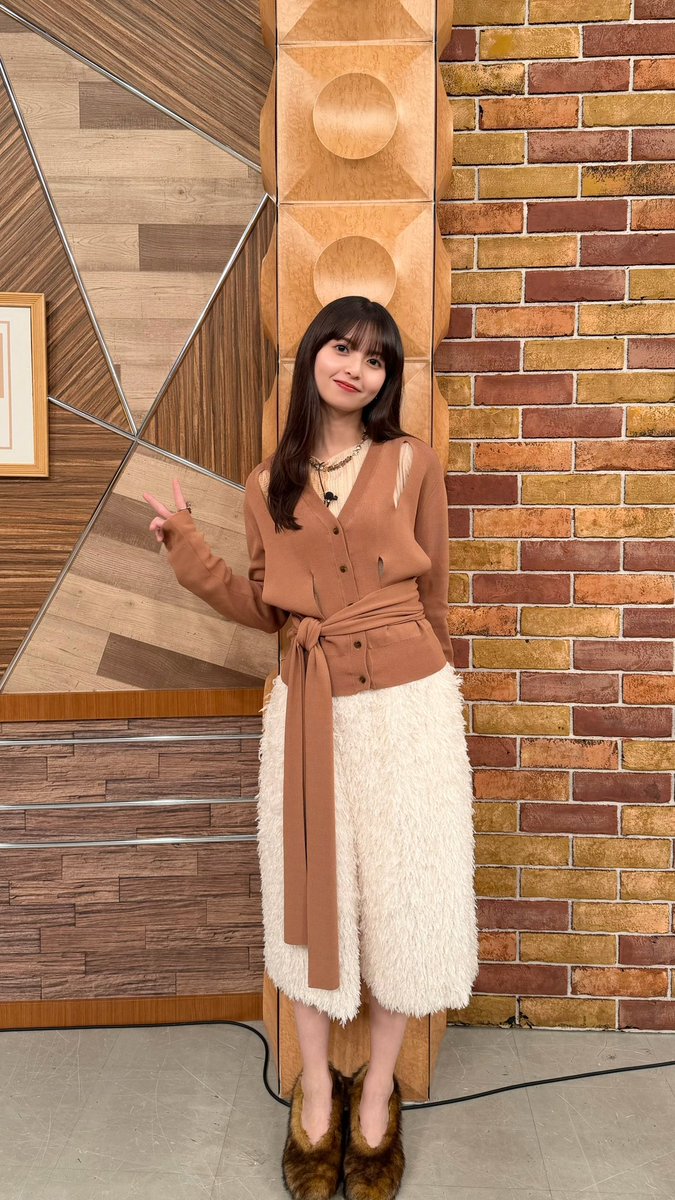 2025年もたくさんの応援をありがとうございました😌

2026年も引き続き、どうぞよろしくお願いいたします！

みなさま良いお年をお迎えください🐎

#齋藤飛鳥