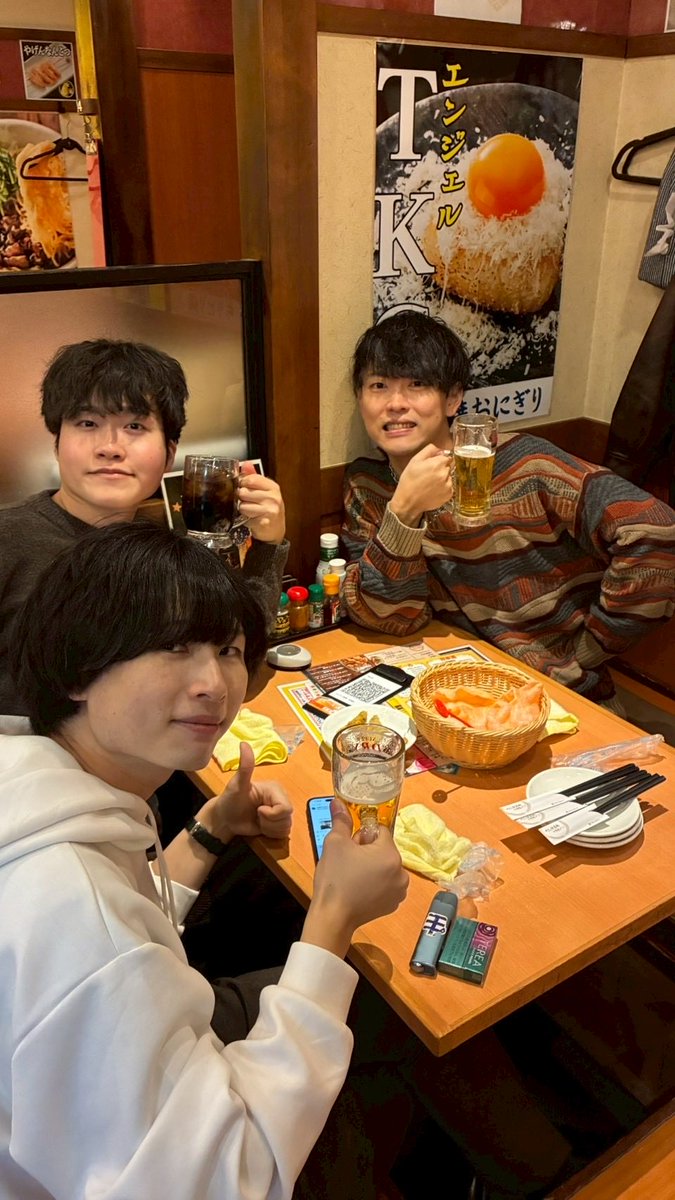 YaoJin76899's tweet photo. 金曜日の飲み会
『大人の告白』in紅白劇合戦

終演いたしました✨✨

ご来場の皆様、配信でご覧いただいた皆様、本当にありがとうございました！

無事｢大人の告白｣を完成することができ、一同安心しております。

下記ハッシュタグを付けての感想ポストお待ちしております！

 #紅白劇合戦2025 https://t.co/Lzowk2wL6v