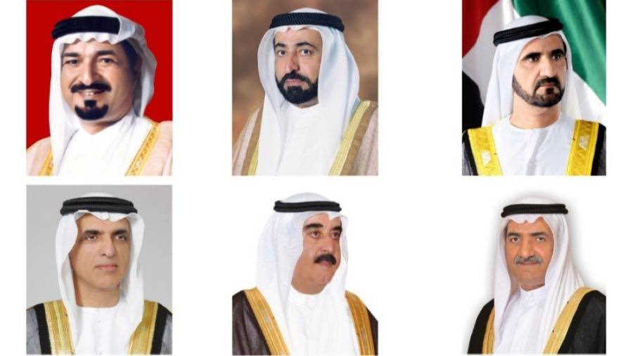 أسرة آل نهيان وحكام الإمارات أمام اختبار صعب سيحدد مصير الإمارات في المستقبل، إما أن يقوموا بعزل محمد بن زايد ومجموعته المحيطة به بشكل فوري وعاجل وترشيح شخص عاقل وحكيم ليصلح ما أفسده، أو تدخل الإمارات في نفق مظلم نخشى أن لا يبقى بعدها شيء من أمن وأمان ورفاه واستقرار.
بيدكم القرار