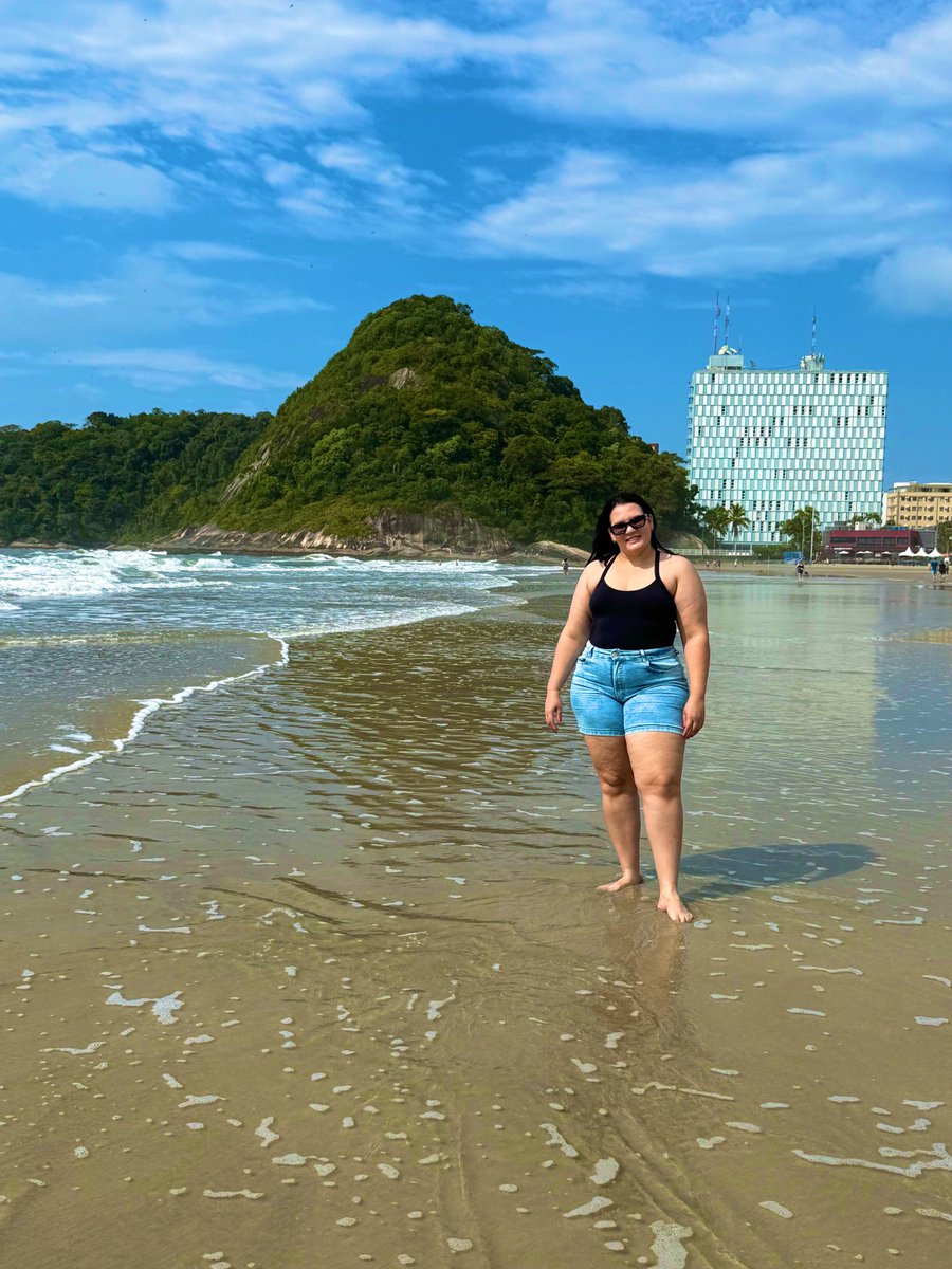 SaaRenata's tweet photo. Finalizamos a viagem com um bate e volta na praia 😘 https://t.co/PMSz1oE9bM