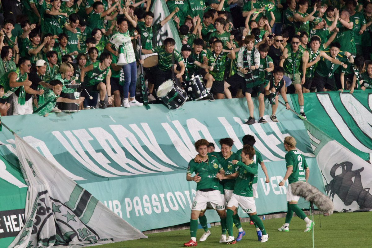 ヴェルディなんですけど KENZO】VERDY COLLECTION REVERSIBLE FULL ZIP HOOD | AYIN