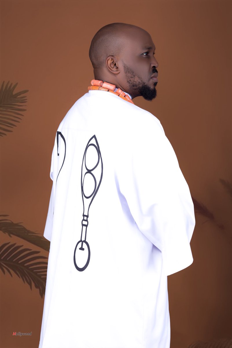 Let me offend some people before the year ends.

President Bola Ahmed Tinubu did what cowards refused to do for 30 years.

He removed fuel subsidy and ended a trillion naira scam.
He broke the fake FX system that enriched a few and punished the rest.
He introduced student loans