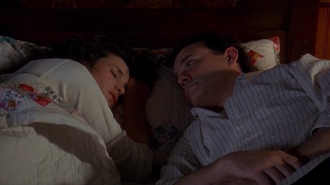 GroundhogDayPod's tweet image. i don’t deserve someone like you 

phil continues talking... to rita, to the time loop, in #groundhogday minute 75.

podcasts.apple.com/us/podcast/the…