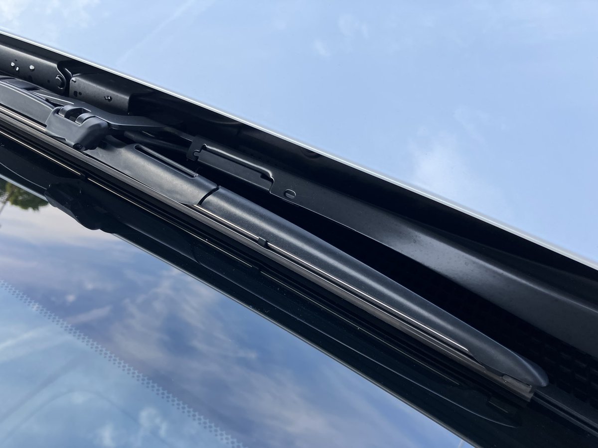 大晦日ですが、ワイパー撮りに行きました。