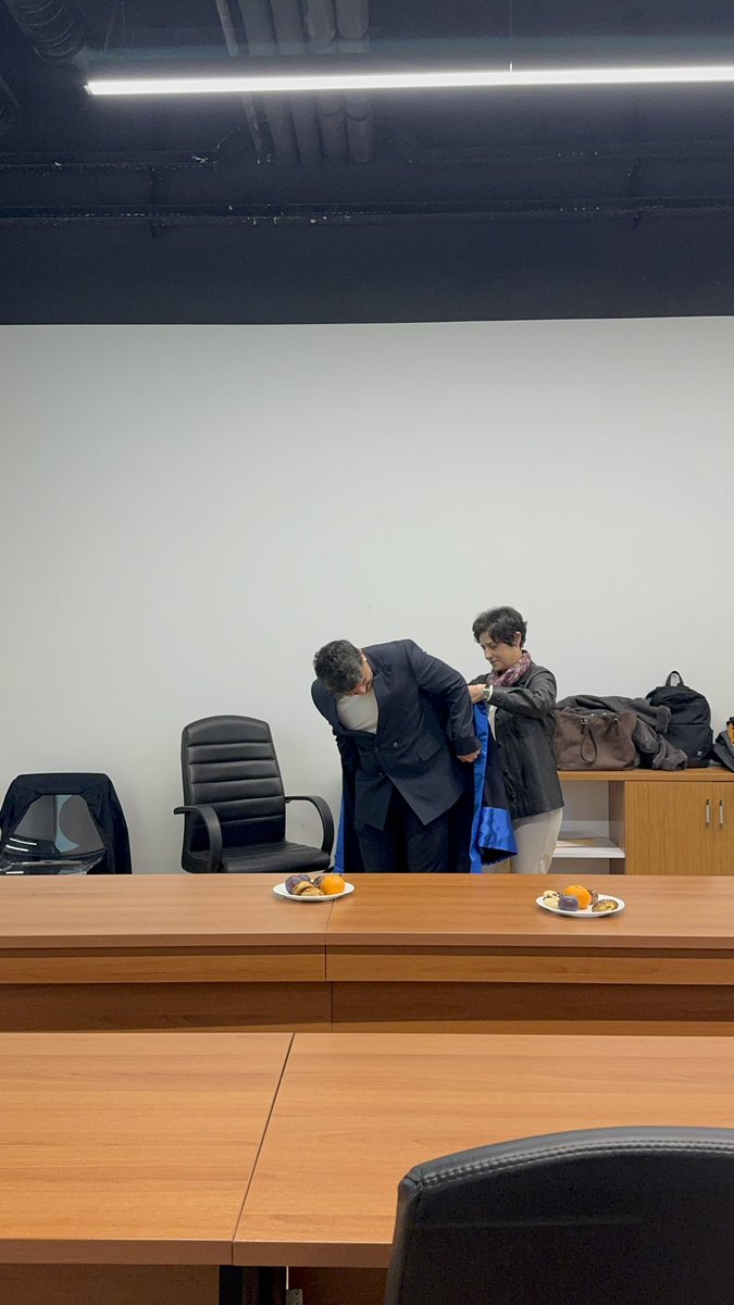 francis_galton_'s tweet image. Benden sonra savunmaya girenlerin hazırladıkları pastalar börekleri görünce içimde kaldı ben de böyle bir şey yaptım shshshdhs orijinali yanda shahdjnsns