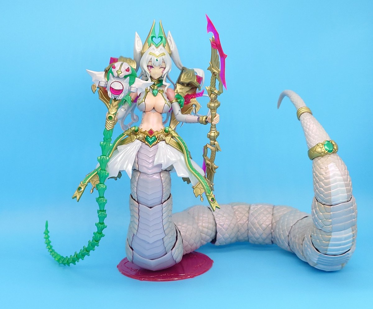 メルティーナ 白蛇ver. 完成しました！🐍 巳年の内に完成できて良かっ