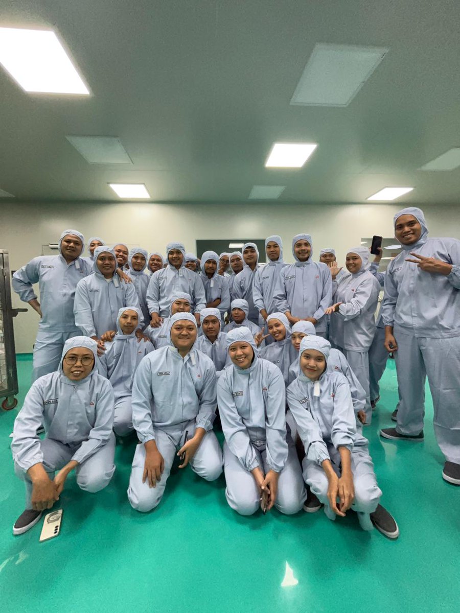 neslitevic's tweet photo. Muka muka kebanyakan nyium propofol🤣 https://t.co/5iQGY0J8bC