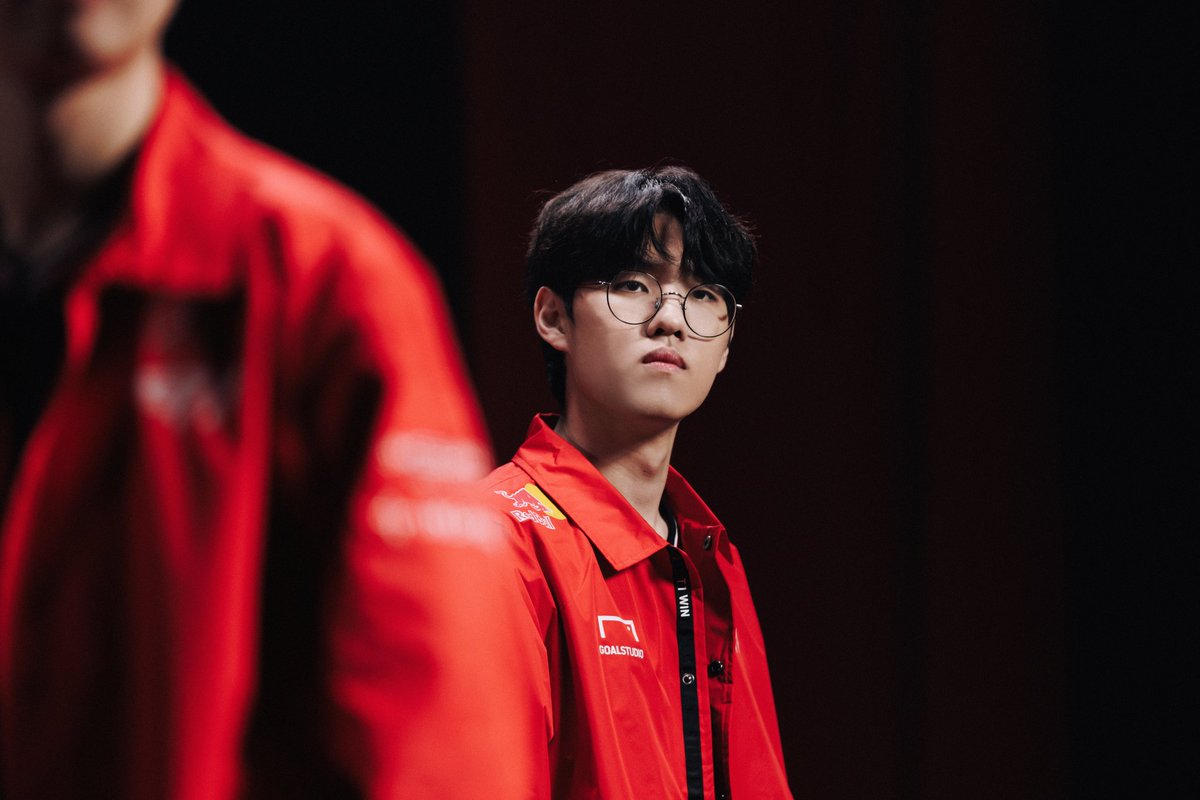 호랭이떡 tweet media