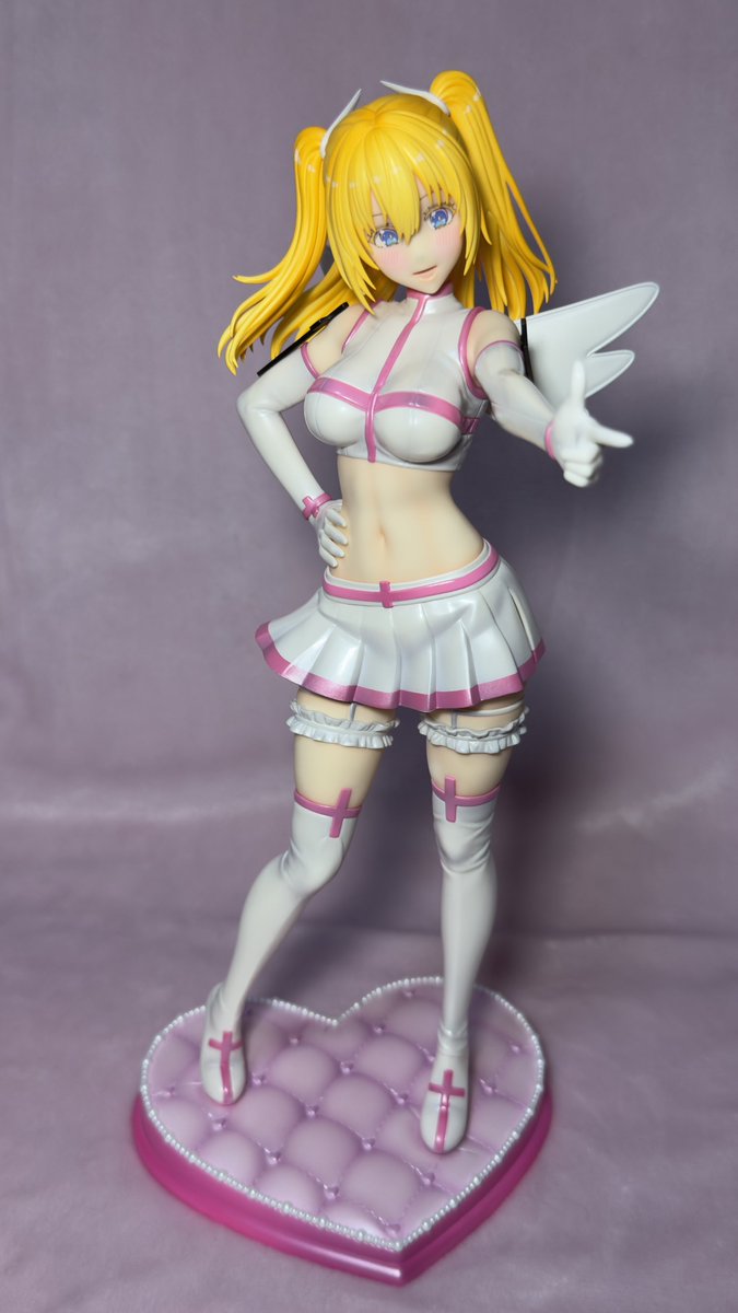 Reclov3's tweet photo. 今年の私的ベストフィギアは年末にお迎えしたBelleFineさんのリリエルです໒꒱· ﾟ
塗装も完璧でリリサのリリエル感が伝わってきます💯💮後ろ姿もブーツのシワから腰の辺りの凹みまでしっかり作り込まれています。
ファンの方は是非お迎えしましょう✨ https://t.co/LvMwWfNIyz