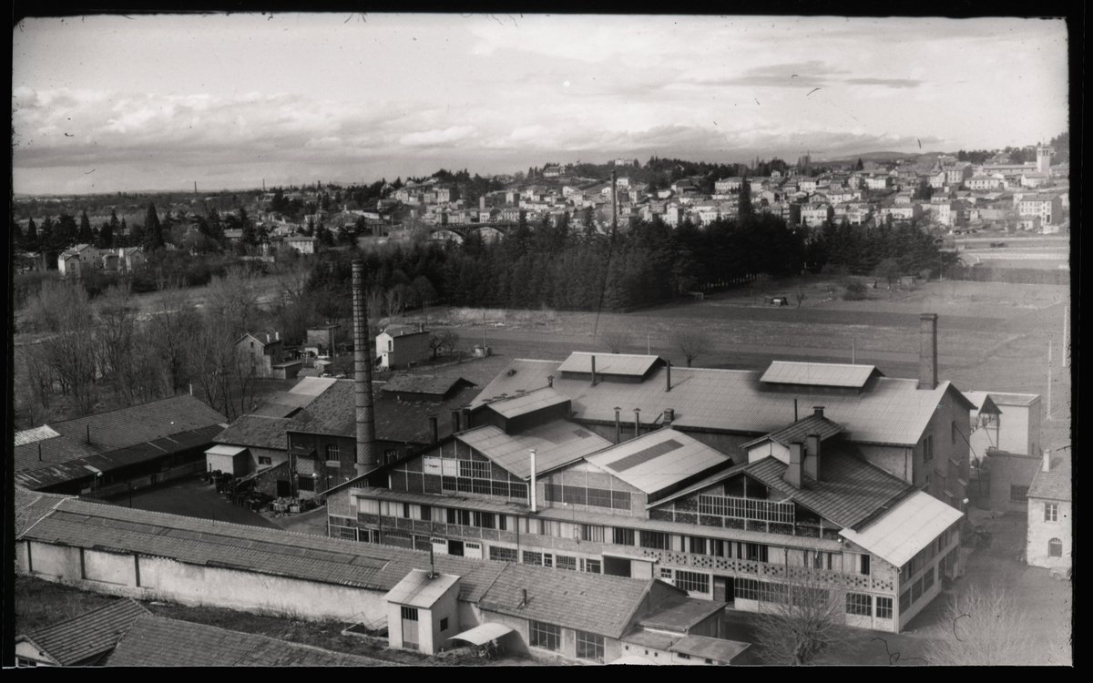 Archives de Saint-Gobain tweet media