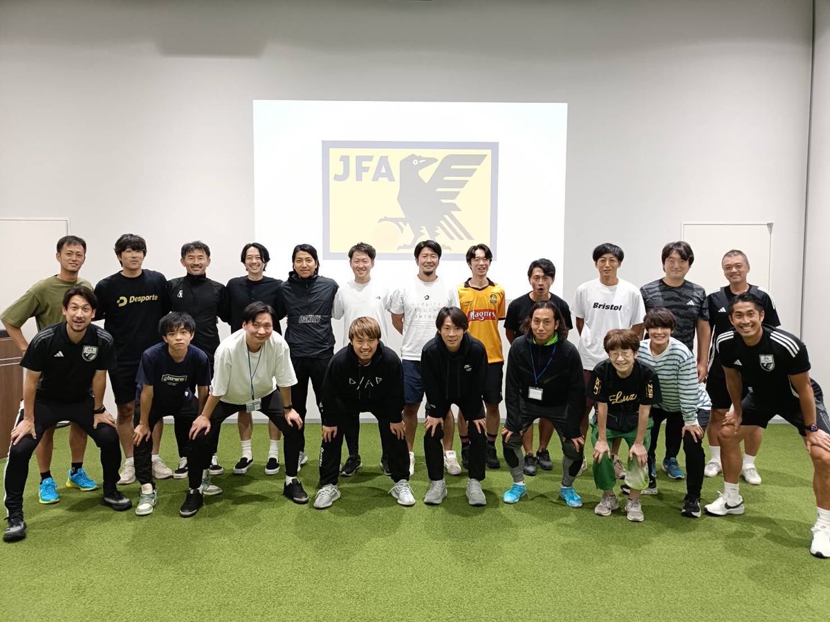 ありがとう2025年！
住む場所から環境まで大きく変わった年でした。
また来年も、今まで以上に飛躍できるように頑張りたいと思います。
皆様、良いお年を。