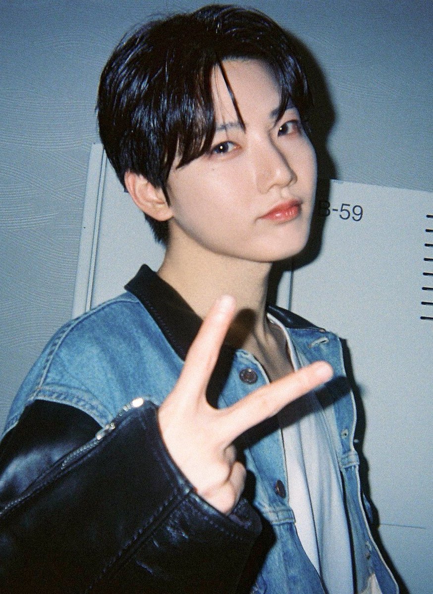 TREASURE ジュンギュ TREASURE #ジュンギュ さんお誕生日イベント💙9/8.9 カップ＋トレカ2