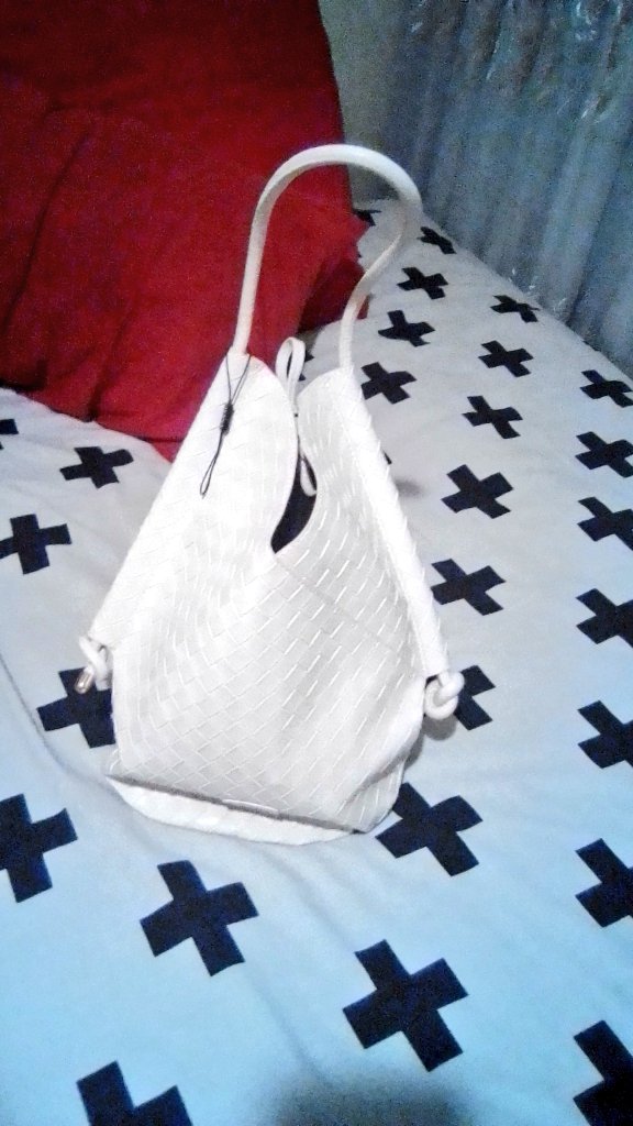 New girl on the block, she is a bag from #weareayana bought <a href="/Westgatetweet/">Westgate Shopping Centre</a> 

I'm really a bag lover -
#GirlTalkZA