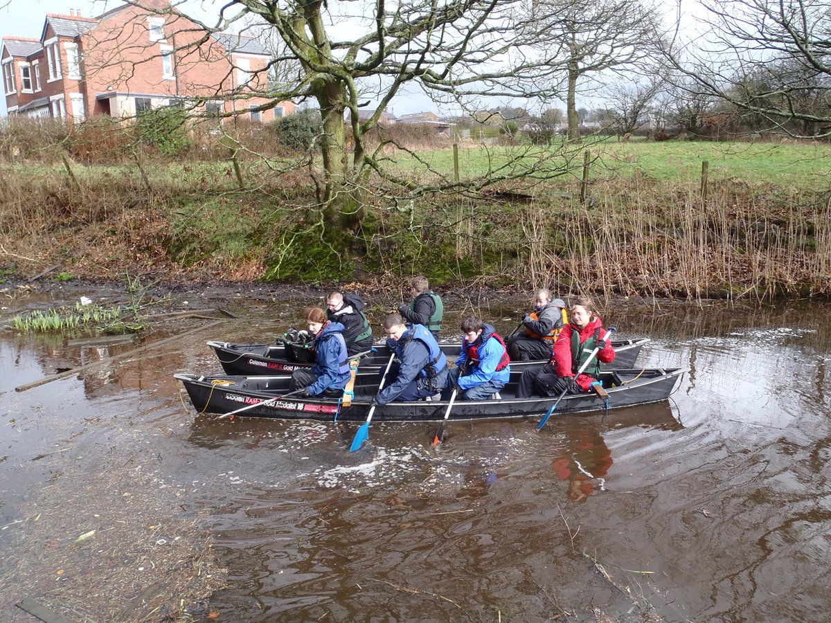 AlternativeAdventure tweet media