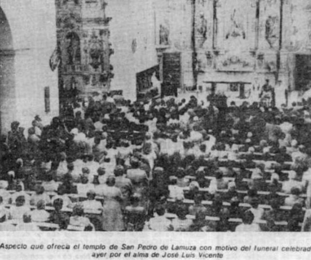 CarlosDeUrrecha's tweet image. "Le asesinaron porque tomaba vinos con los Guardias Civiles"
D. José Luis Vicente Cantón, padre de 5 hijos, asesinado con 5 balazos en Llodio por los cobardes de ETA

"Su esposa y una de sus hijas oyeron los disparos y bajaron corriendo a socorrerle"
mapadelolvido.blogspot.com/2012/06/luis-v…