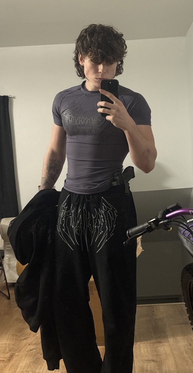 DancingMoto's tweet image. If u love a jacked biker u know where to find me… 

onlyfans.com/dancingmoto