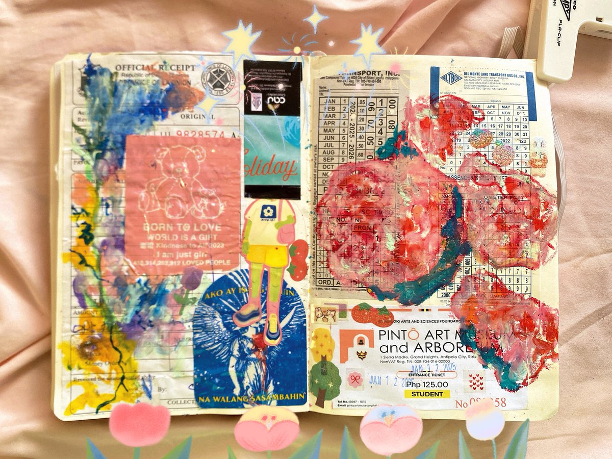 pusanggalart's tweet image. 2025 junk journal recap 🌟🐠🌸🍎