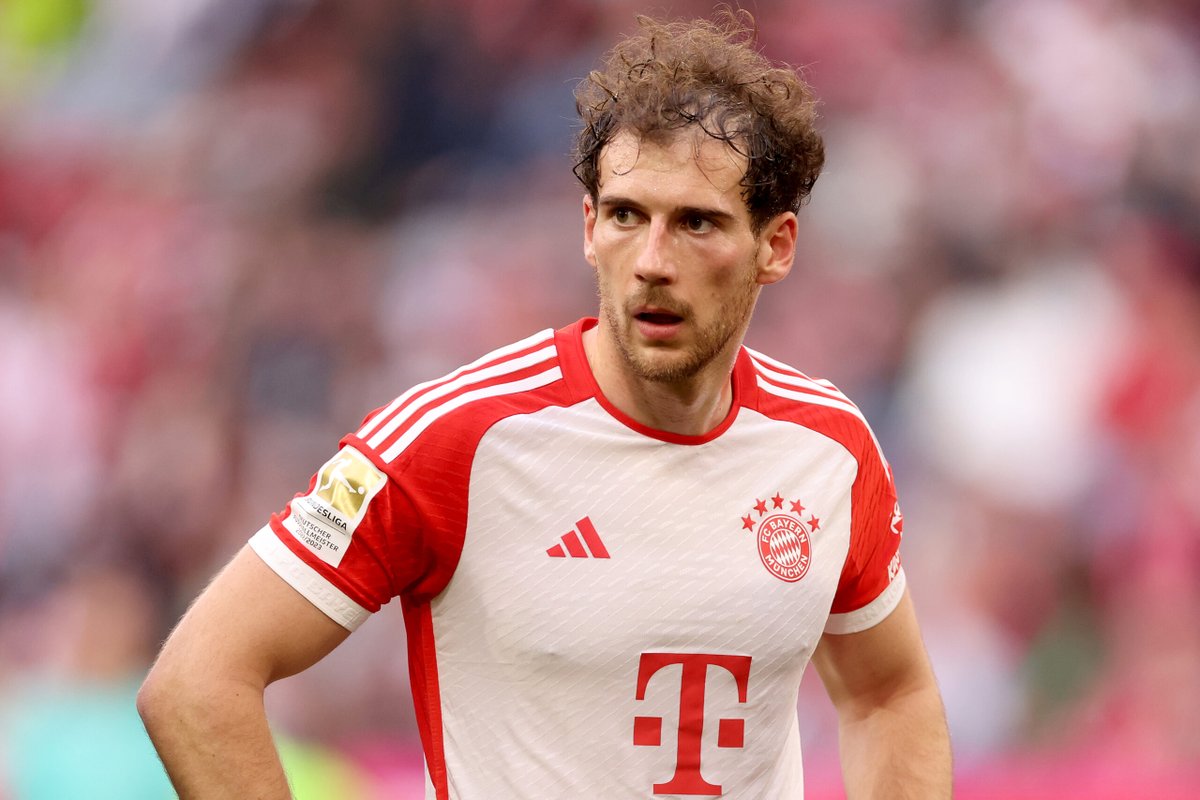 RicardetRamiro's tweet photo. #Goretzka:

El jugador se ha ofrecido a varios equipos, entre ellos el #AtleticoMadrid y el #FCBarcelona, que le han rechazado. https://t.co/bzIhTe9kpJ